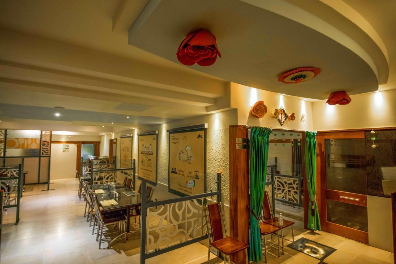 Kohinoor Hotels Erode Exterior photo