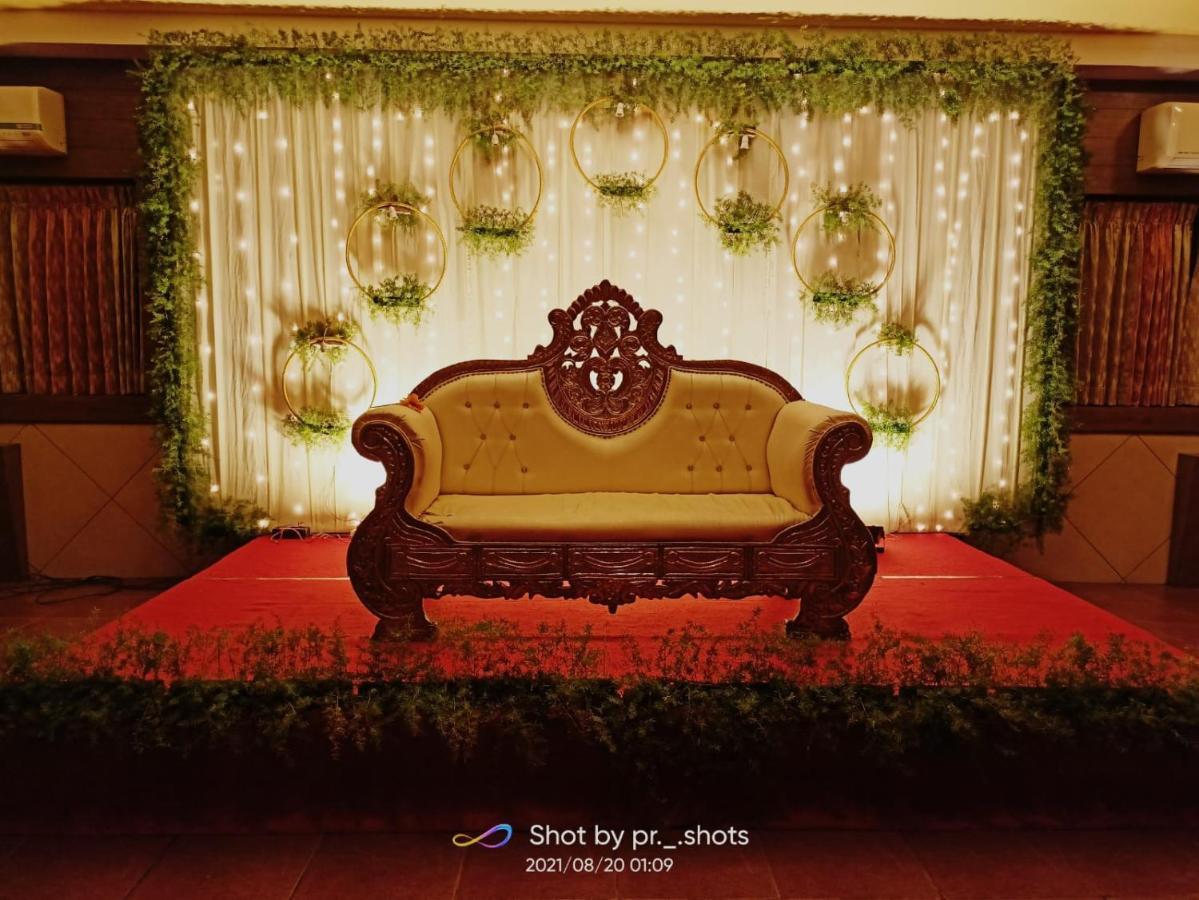 Kohinoor Hotels Erode Exterior photo
