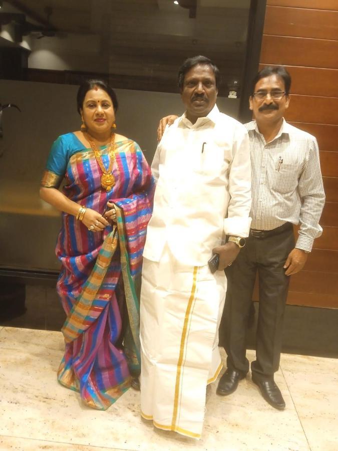 Kohinoor Hotels Erode Exterior photo